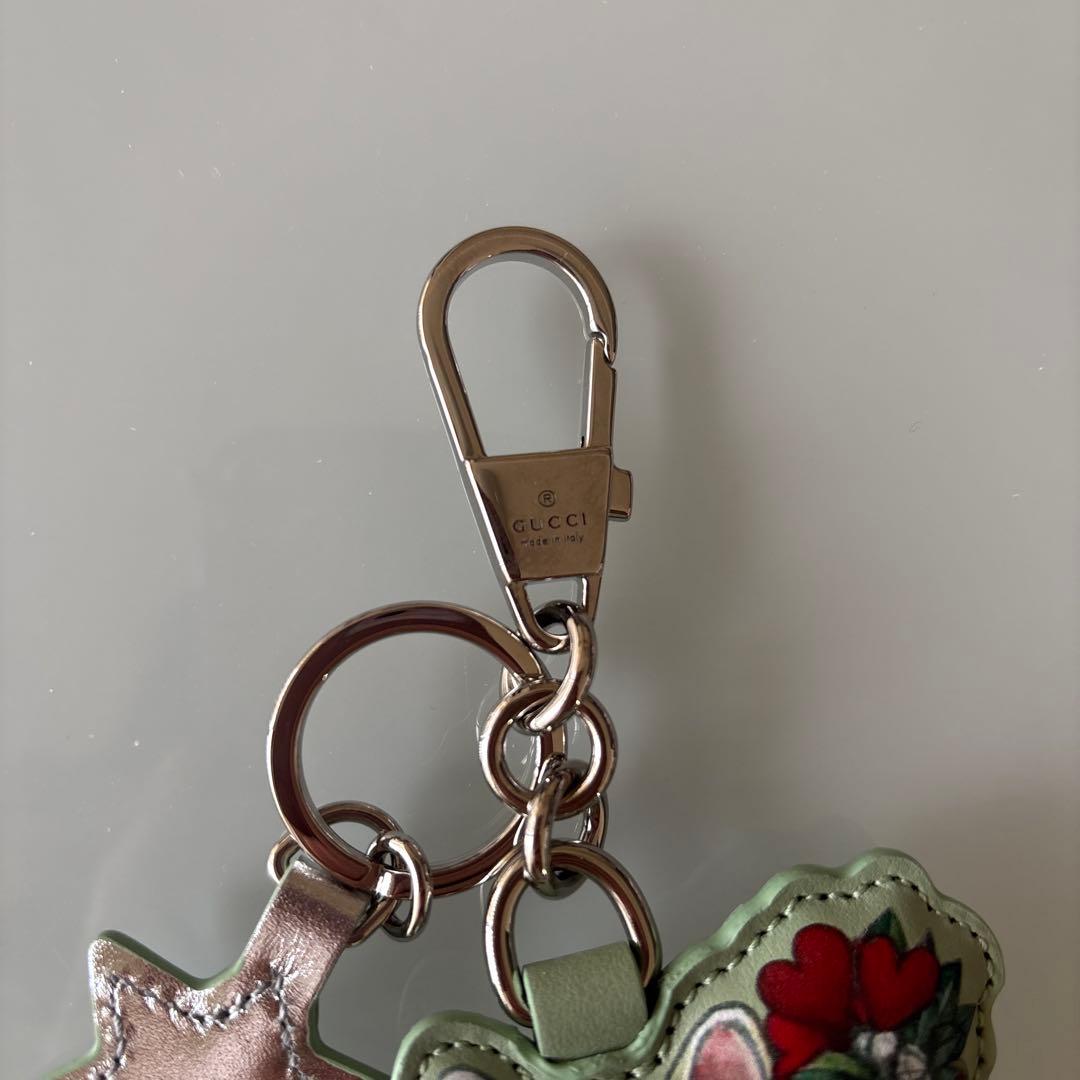 グッチ　ヒグチユウコ　現行品新作チャーム