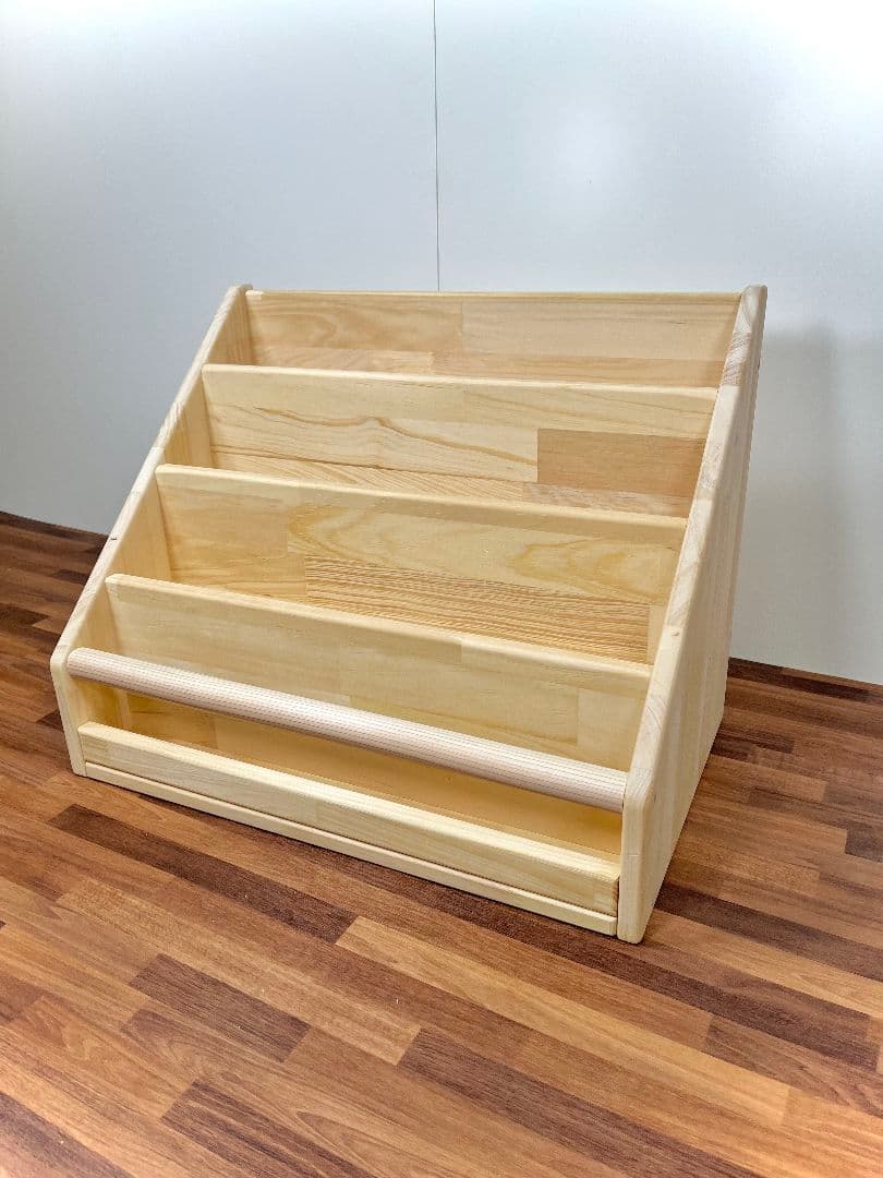 macco様　絵本棚