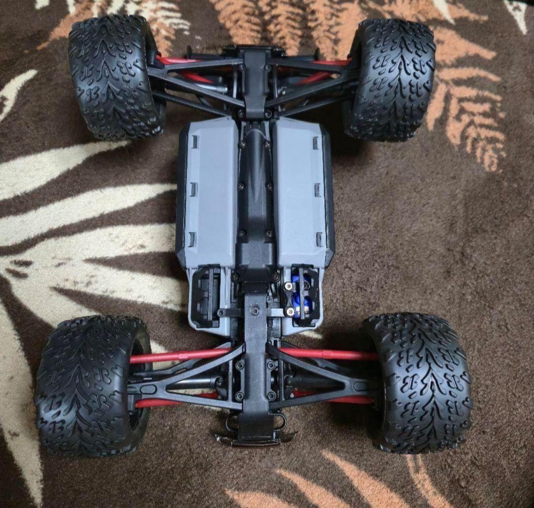 ホビーラジコン traxxas e-revo 1/16 vxl