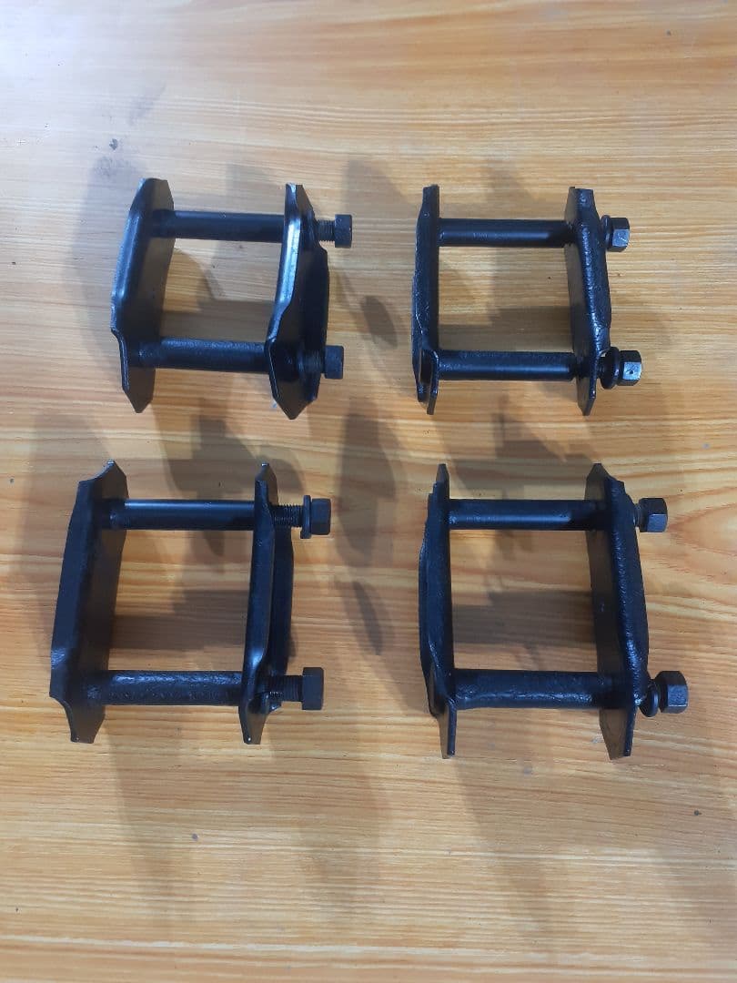 ジムニー JA11 純正 シャックル 4個セット