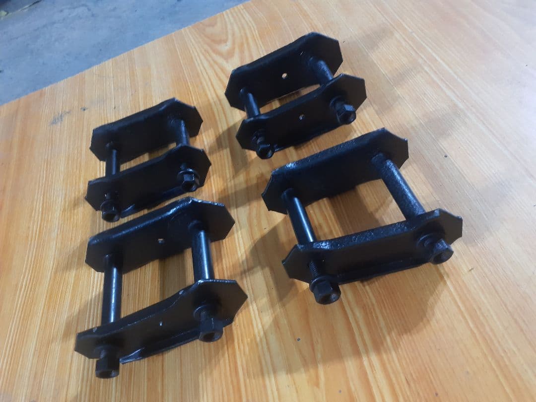 ジムニー JA11 純正 シャックル 4個セット