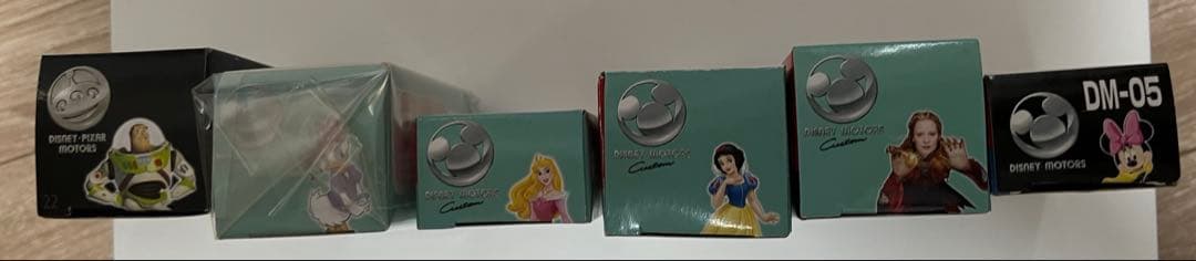 ディズニートミカ ディズニーモータース　まとめて　12台　セット