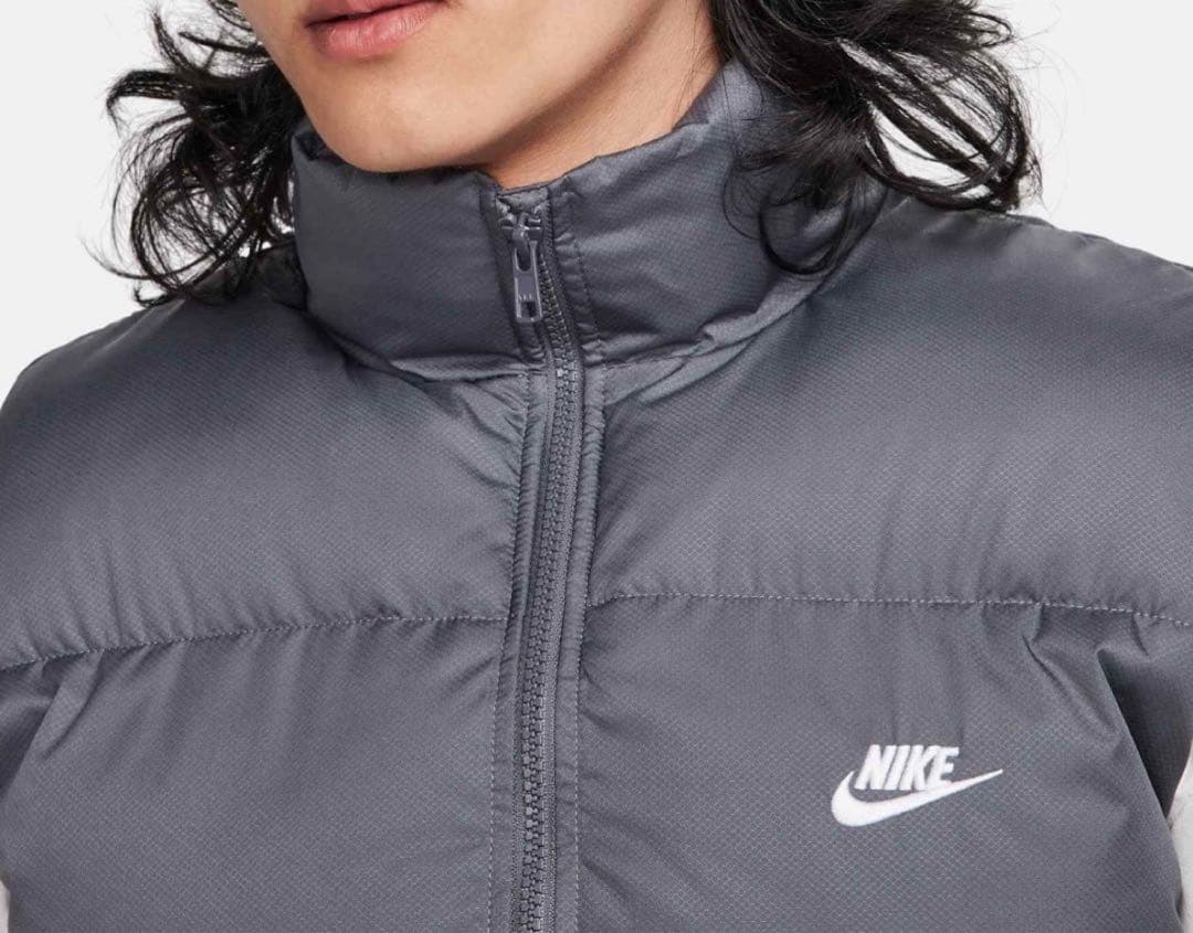 ★新品未使用正規品★ NIKE パファー　ベスト