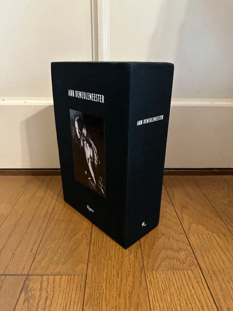 ANN DEMEULEMEESTER 32年間コレクション全集