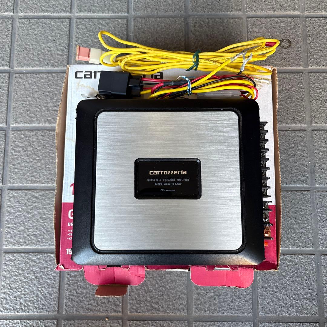 【直結ケーブル付】 Pioneer GM-D6400 4チャンネルアンプ