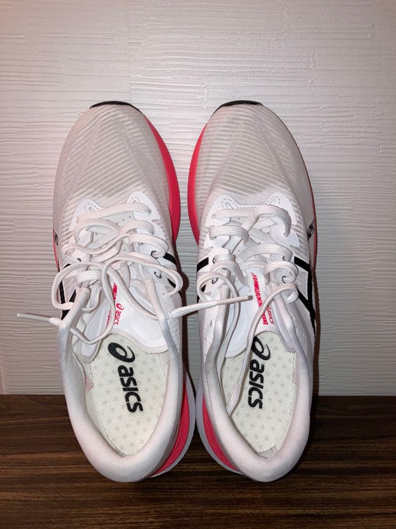 アシックス　マジックスピード3