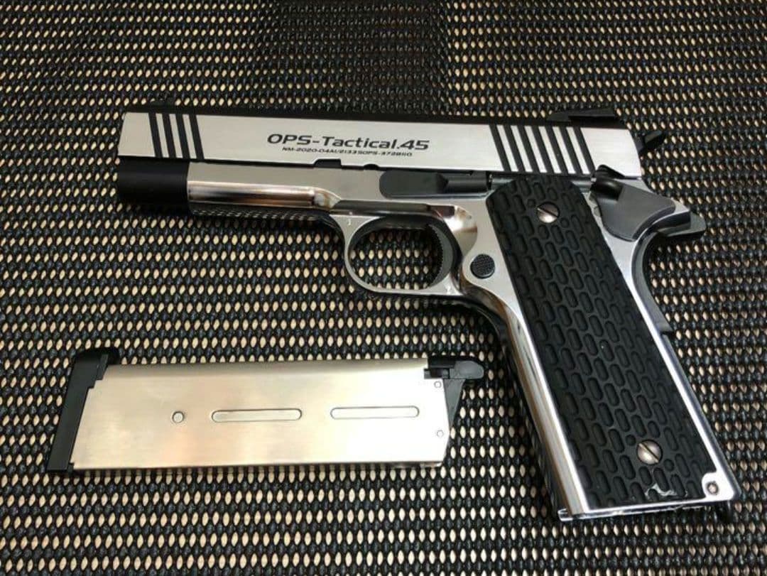 東京マルイ ガバメント ニッケルフィニッシュ