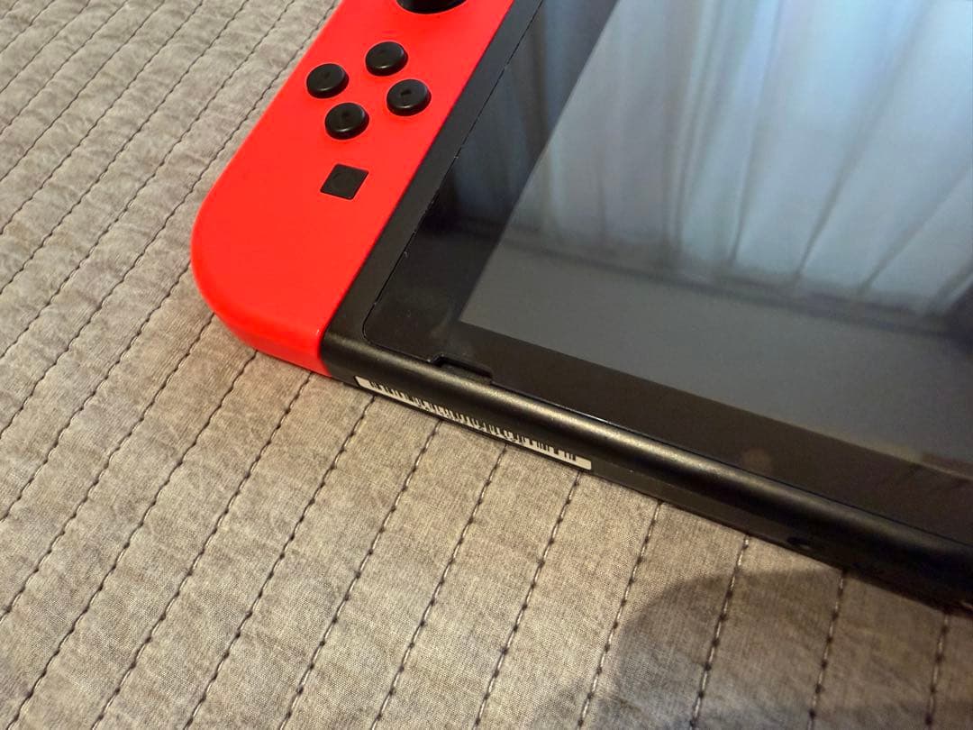 Nintendo Switch カバー、ケース付き