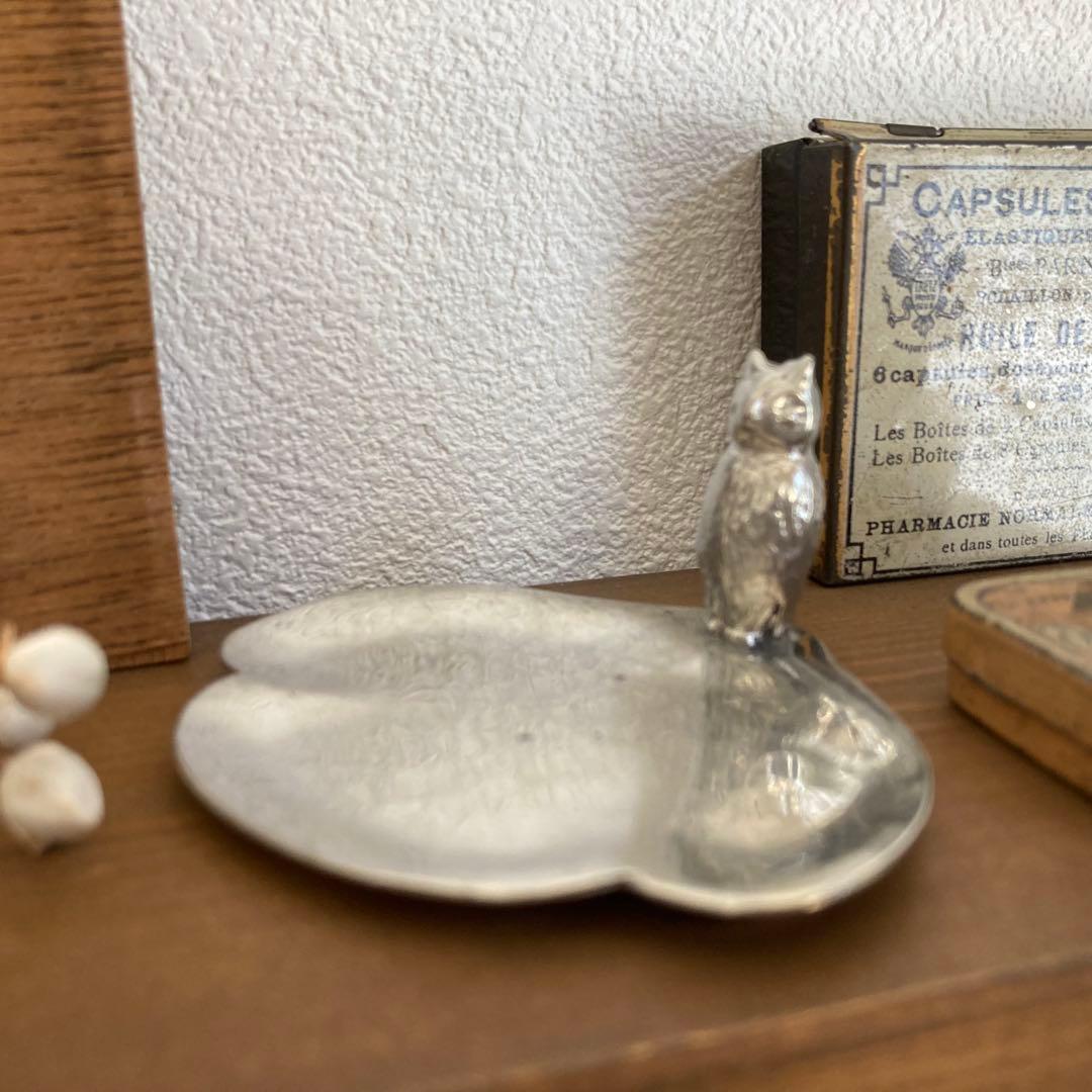 大変希少なアルフェニデ製アンティークピューター トレイ（フクロウ）