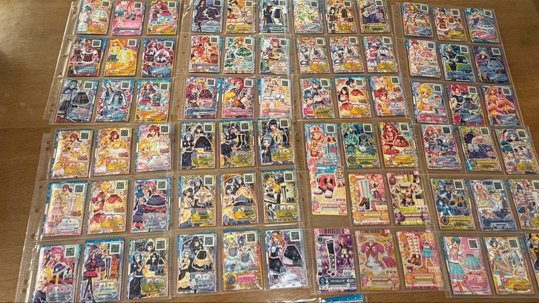 アイカツ　バインダー　本　カード