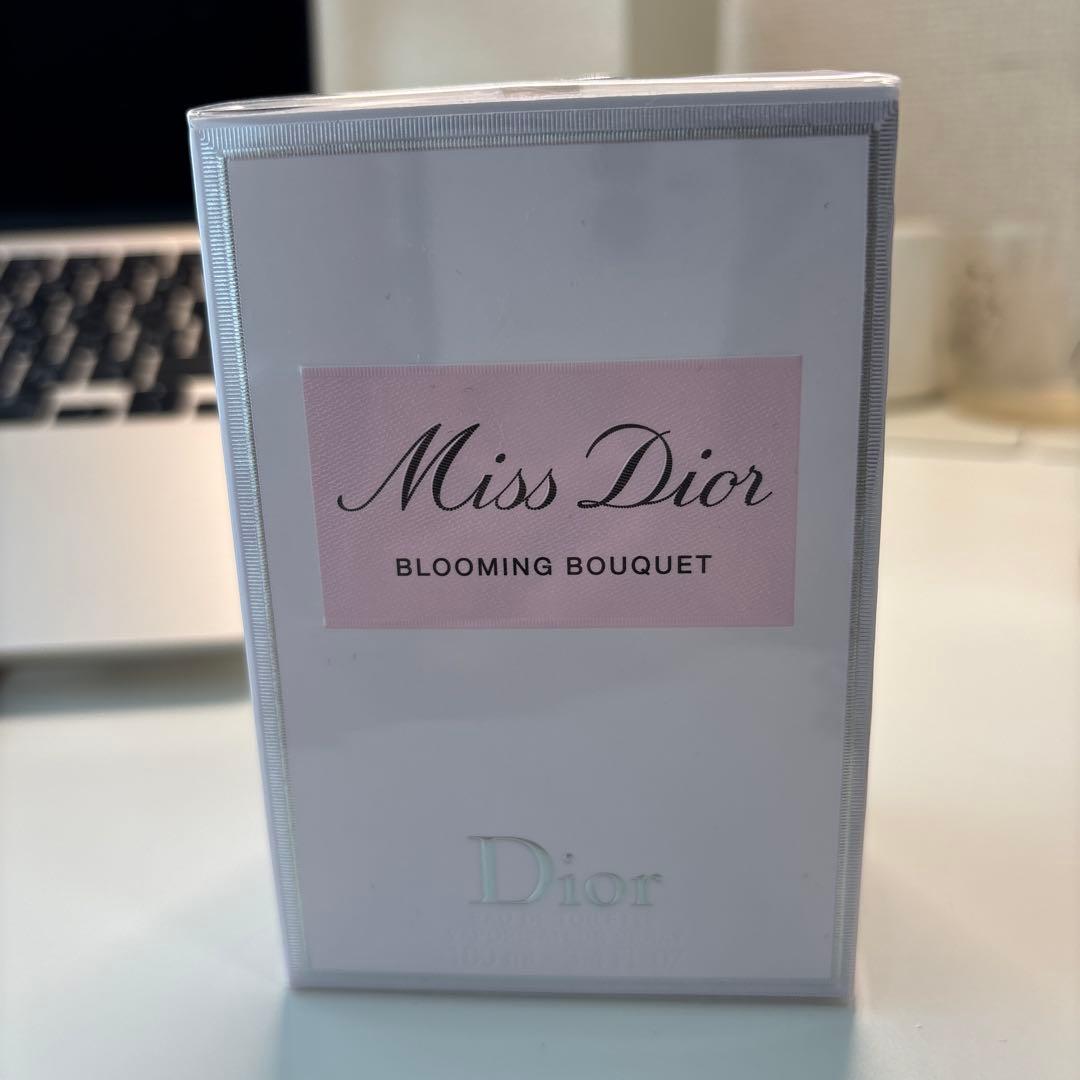 Miss Dior Blooming Bouquet ナチュラルスプレー