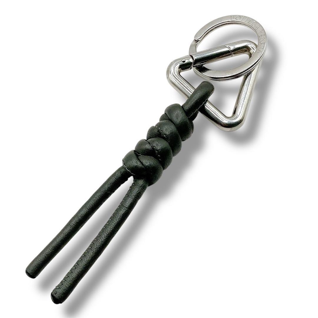 美品✨ボッテガヴェネタ　トライアングル　イントレチャート　キーリング　グレー