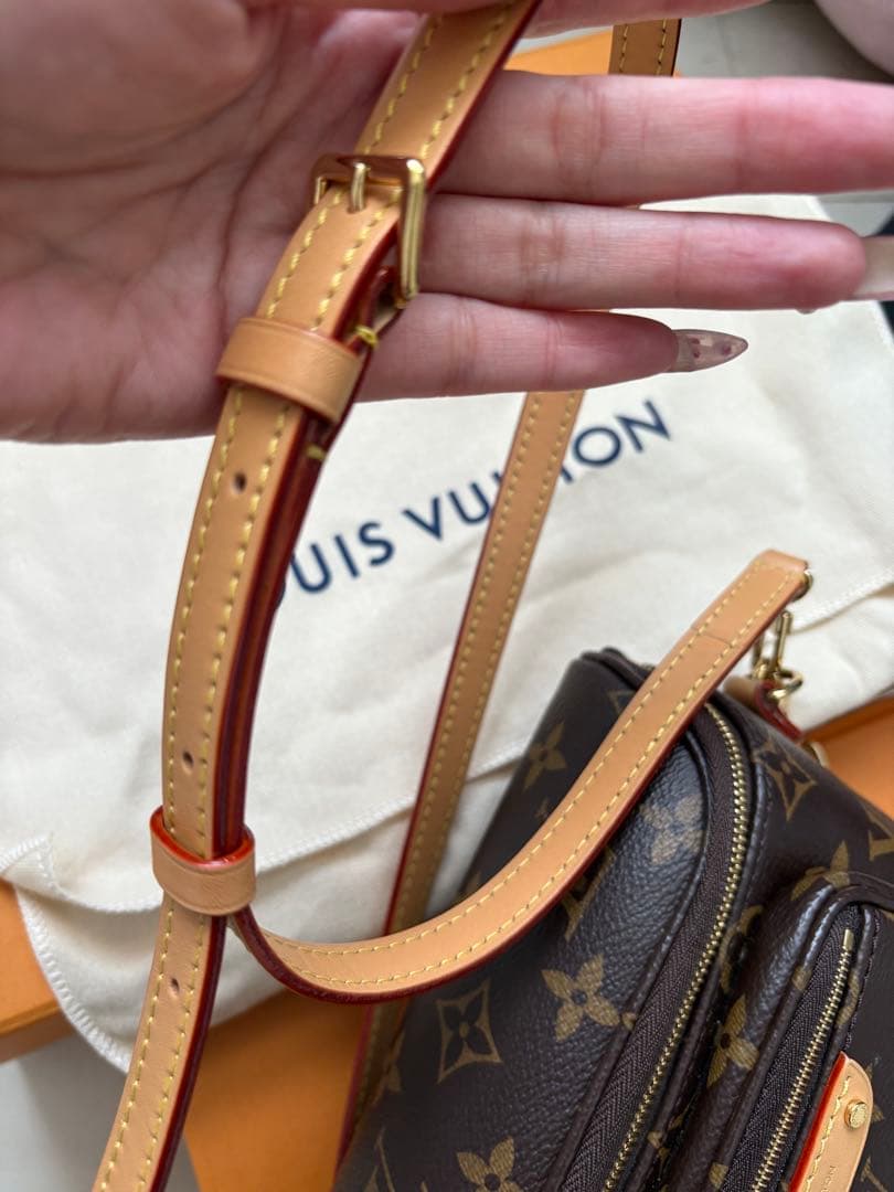 Louis Vuitton モノグラム ボディバッグ　ミニバムバッグ