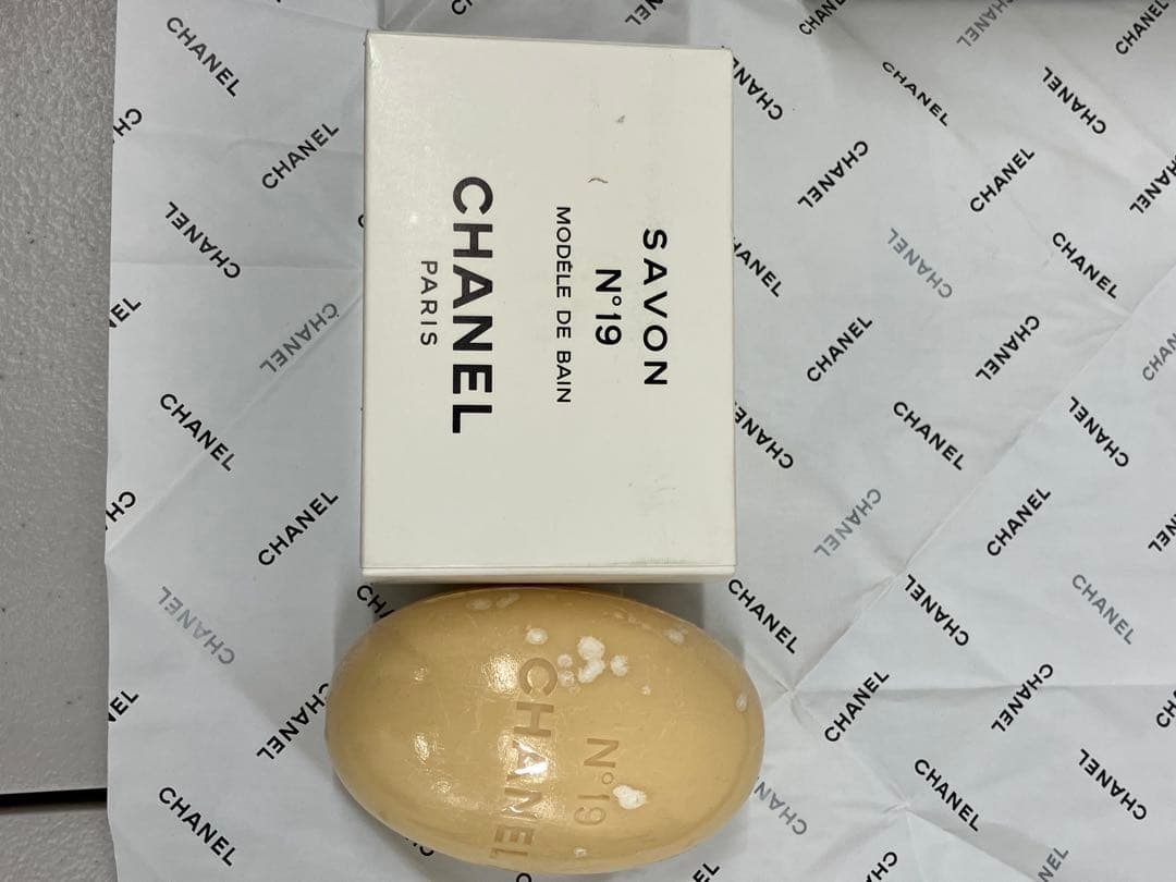 CHANEL香水、トワレ、石鹸セット売り