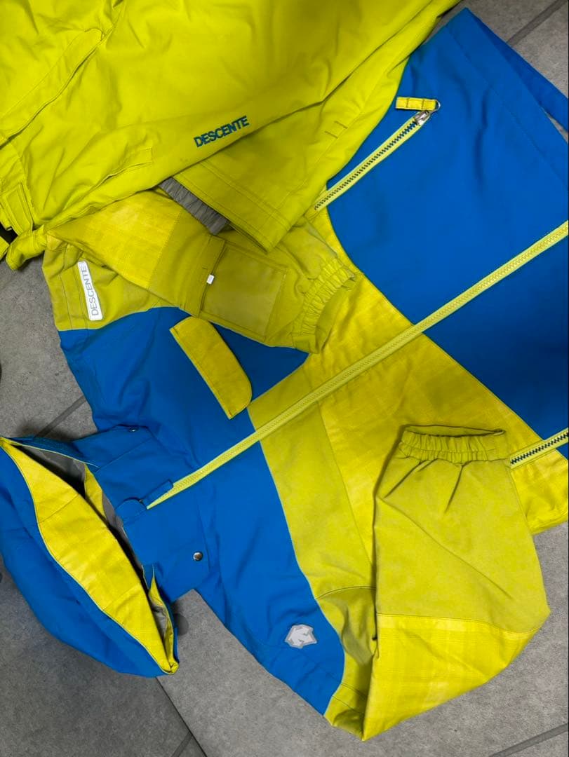 デサント　スキーウェア　160サイズ　セットアップ