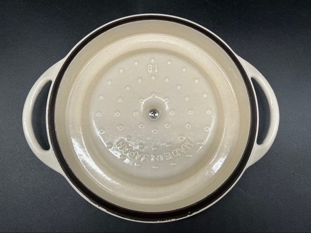 ◇【美品】バーミキュラ オーブンポットラウンド