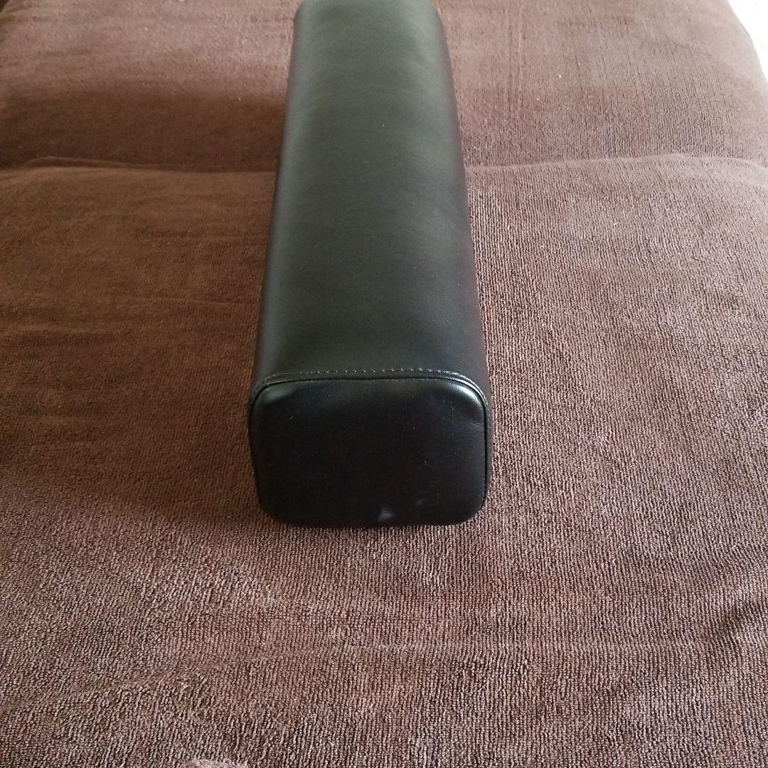 フットクッション　足置き　足マクラ