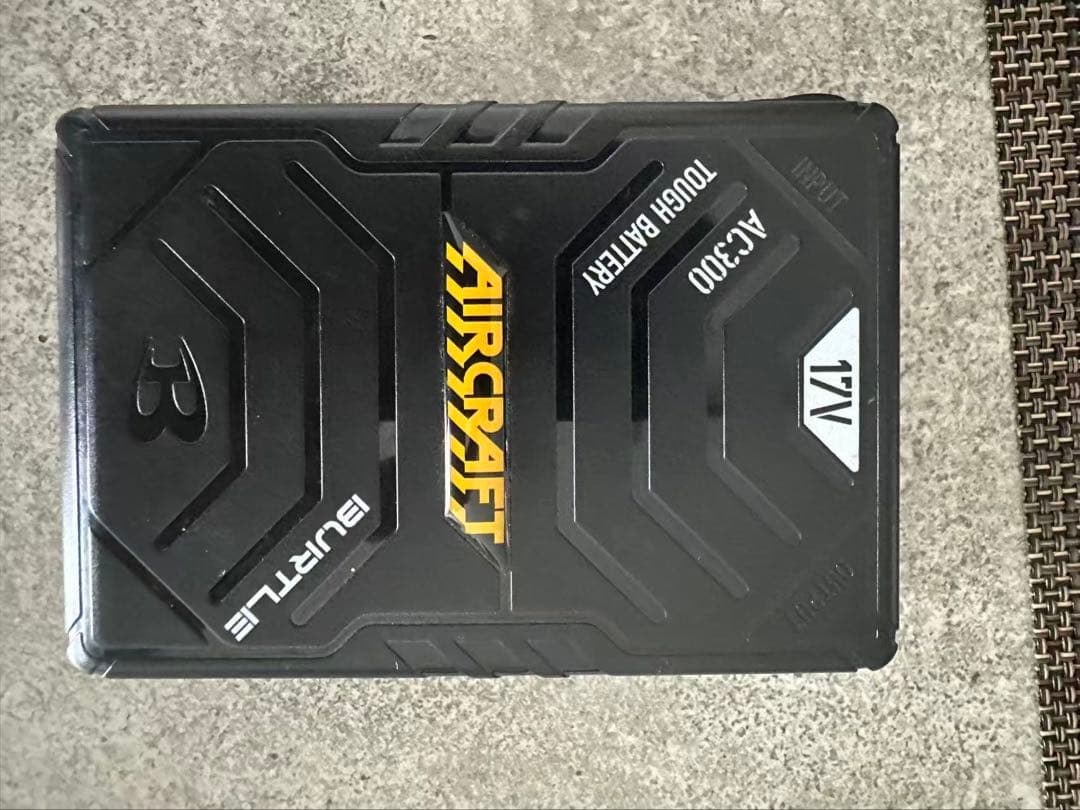 Burtle 迷彩柄 空調服　17V バートル　ファンバッテリー