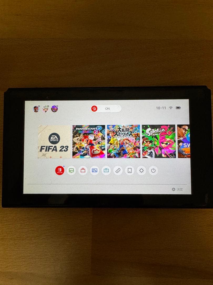 Nintendo Switch 本体 + 付属品‼️