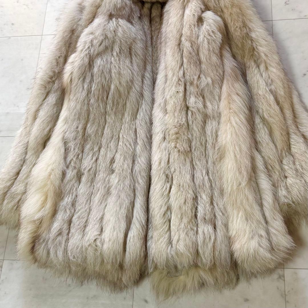 フォックスファー 毛皮コート ボリュームネック ホワイト × ベージュ FREE