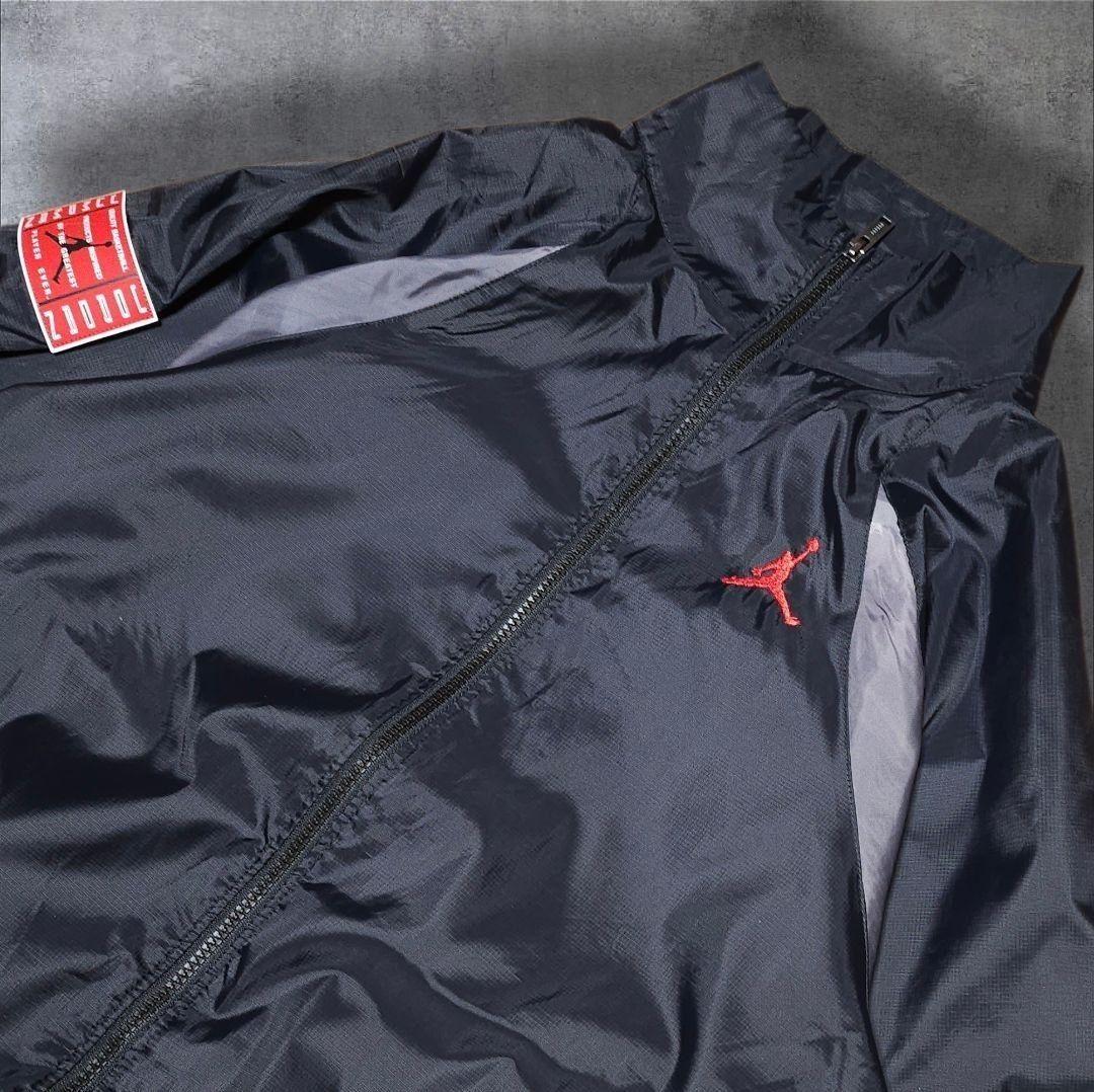 NIKEナイキJORDAN BRANDライトウェイト ナイロンウーブンジャケット