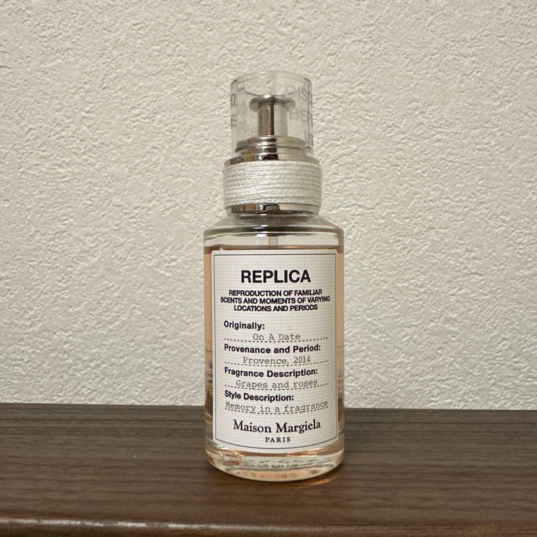 レプリカ オン ア デート 100ml