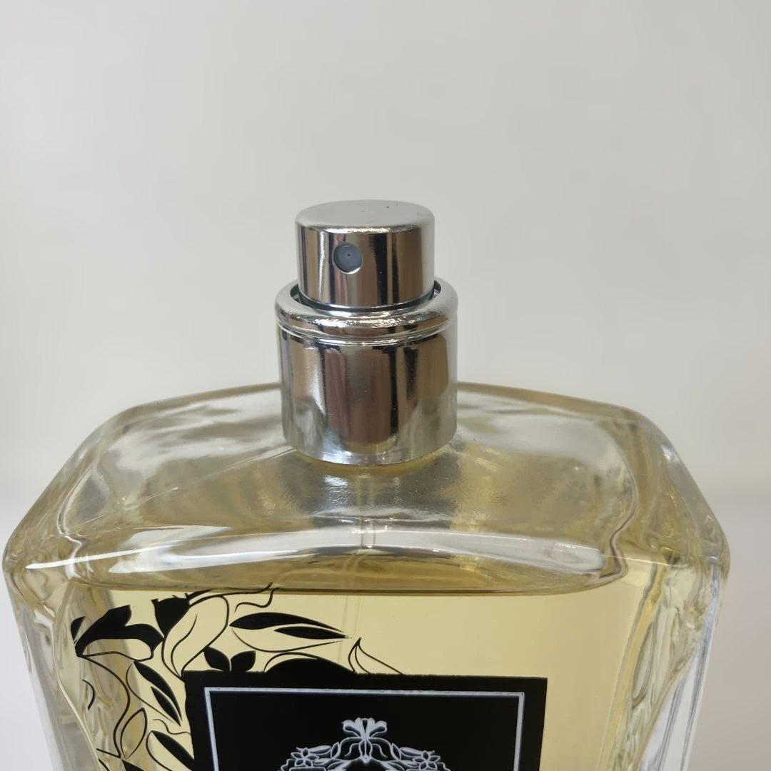 Farmacia ファルマチア GIARDINO DELL'IRIS 香水