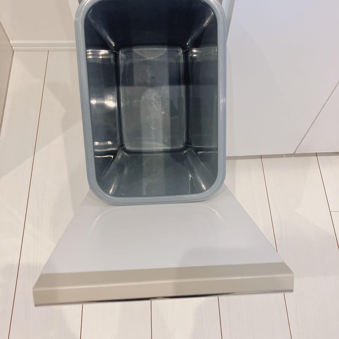 完成品 ニトリ 分別ペール付きキッチンボード ゴミ箱 ペールカウンター ホワイト