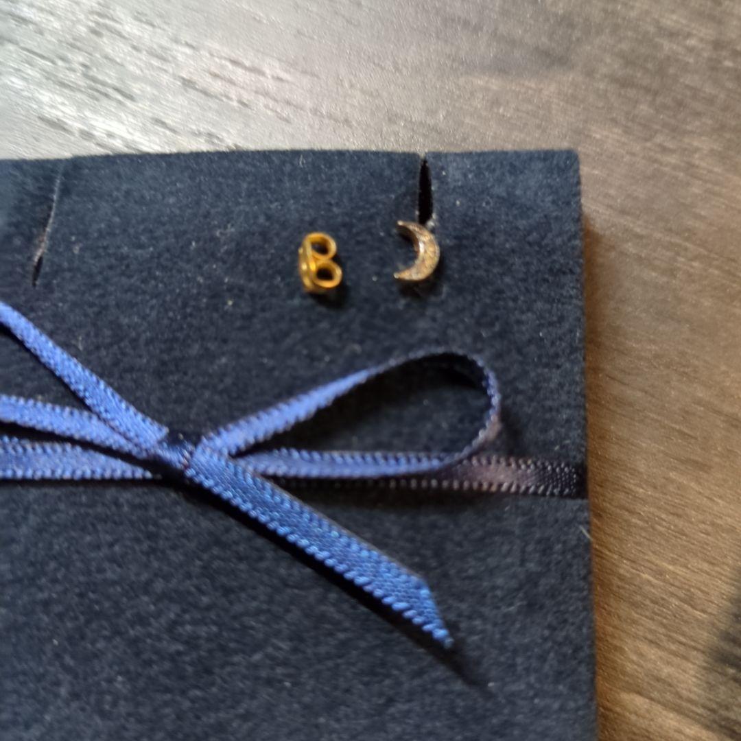 【週末SALE】アルティーダウード　ニュームーン パヴェダイヤモンド　ピアス