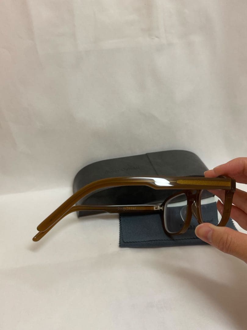 Buddy Optical h ケース付き