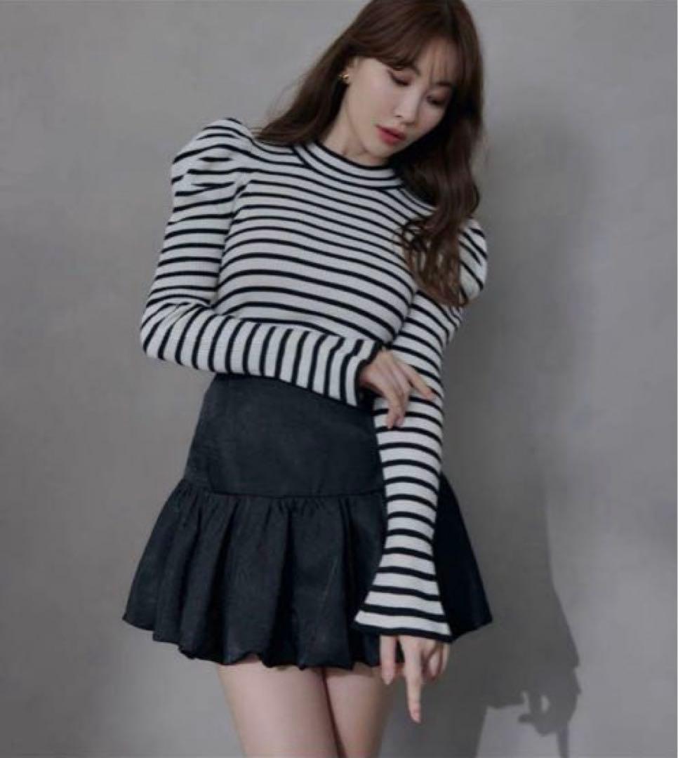 スカート Herlipto bubble mini skirt