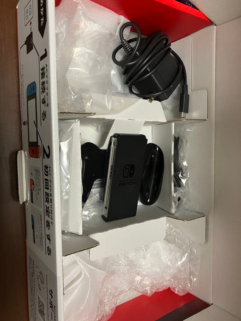 Nintendo Switch本体 ジョイコン付ドックなし 箱あり 動作確認済み