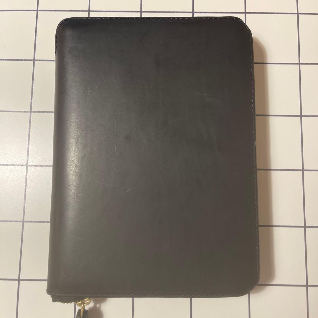 HERZ ヘルツ Organ オルガン　ファスナーブックケース　手帳