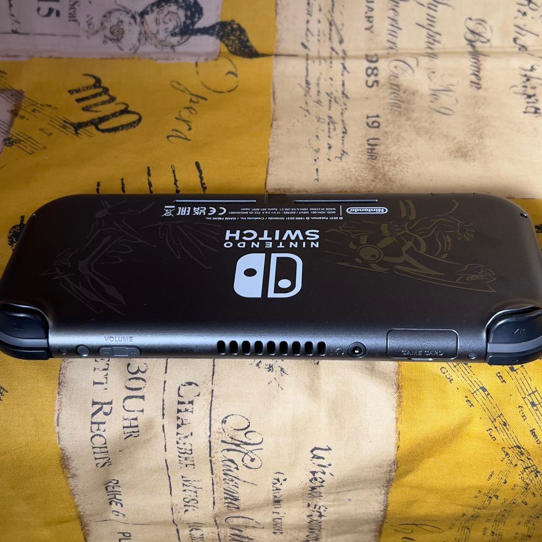 【中古】Switch lite ディアルガ・パルキア モデル