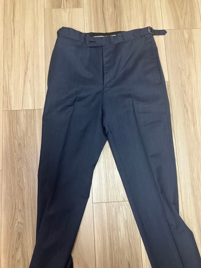 【Biellesi】スリーピーススーツ　最終値下