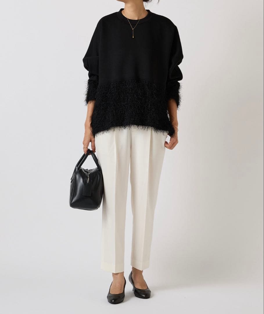 BEARDSLEY ファンシーニットコンビプルオーバー ガリャルダガランテ