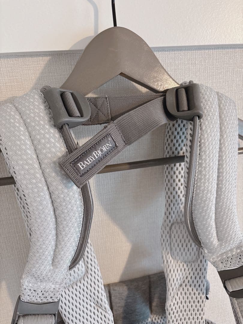 しんば ベビービョルン ベビーキャリア HARMONY シルバー