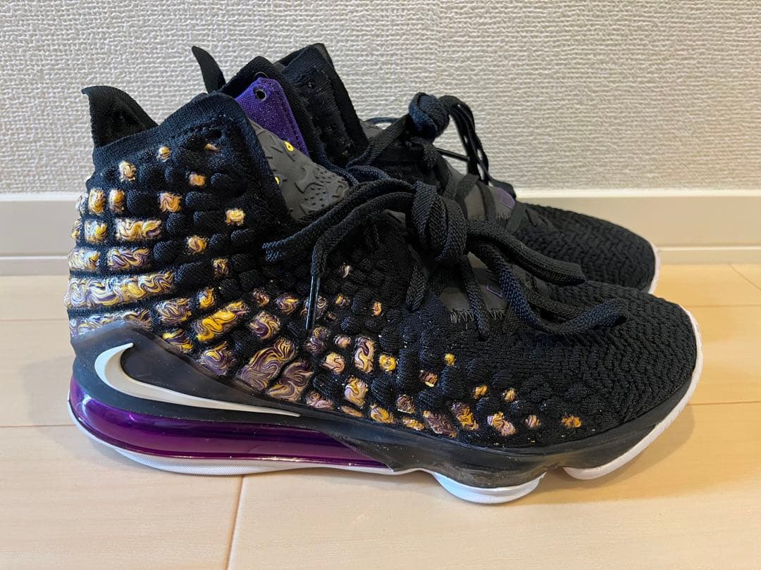 NIKE Lebron 17 Lakers バッシュ