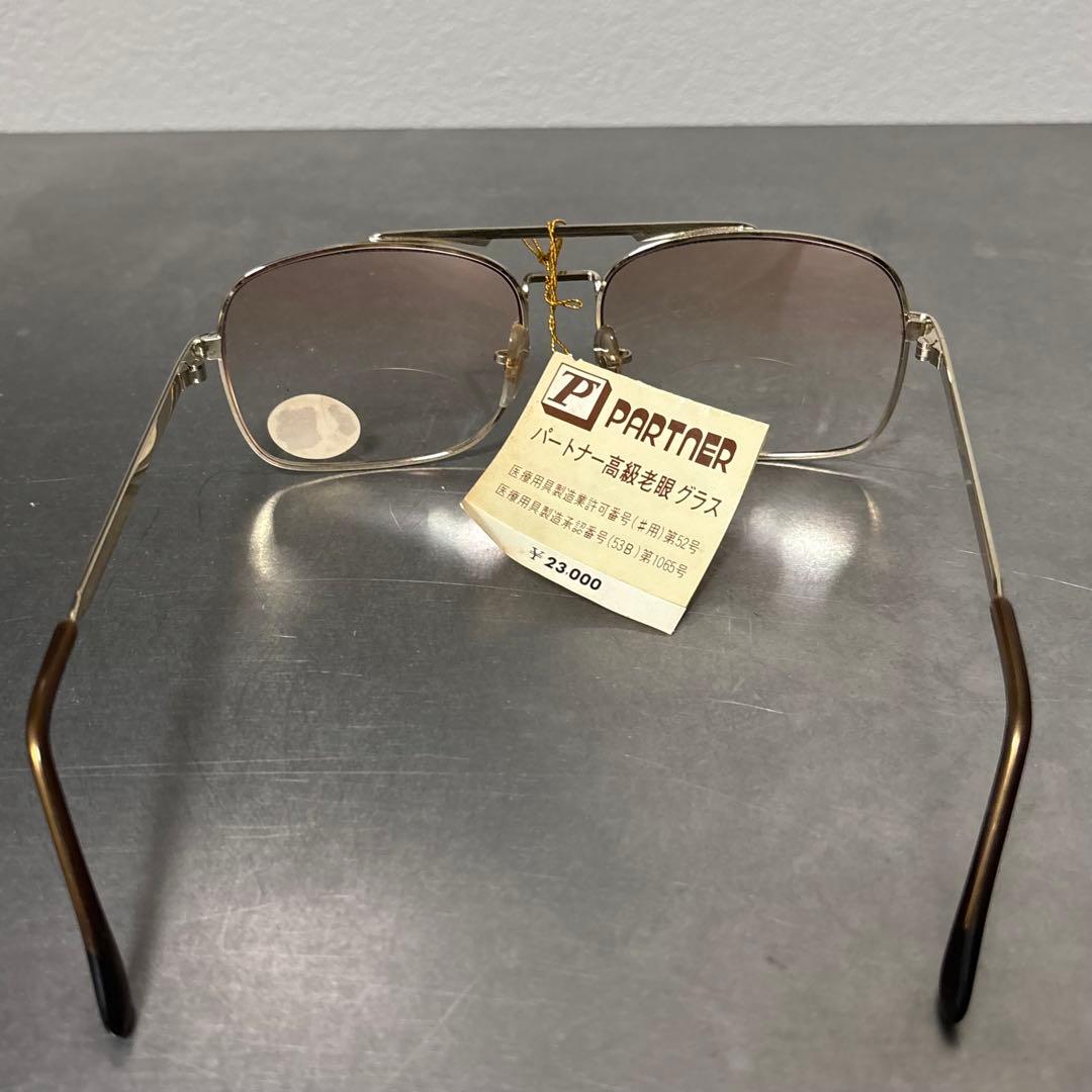 【未使用】PARTNER 老眼鏡　グラデーション　+3.50 ゴールド　メガネ
