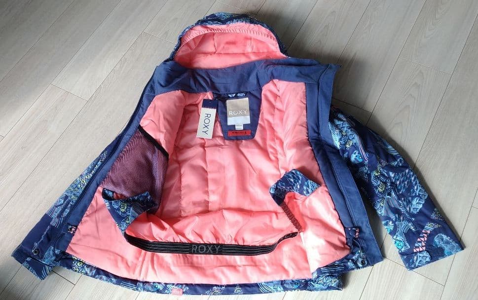 オーケン　　新品140cm ROXY JETTY GIRL