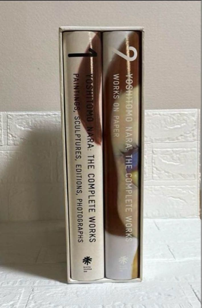 奈良美智 全作品集 THE COMPLETE WORKS 1984-2010