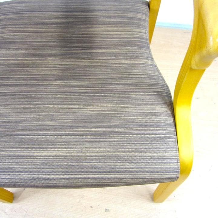 介護用木製椅子 アーム付き ダイメトロール　カルファイバー　姿勢保持　粉瘤　糜爛