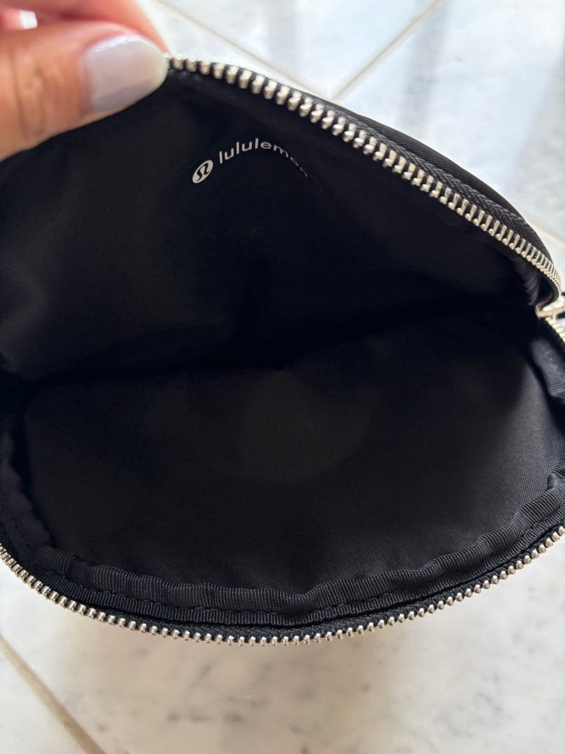 ルルレモン　All Night Festival バッグマイクロ 2L