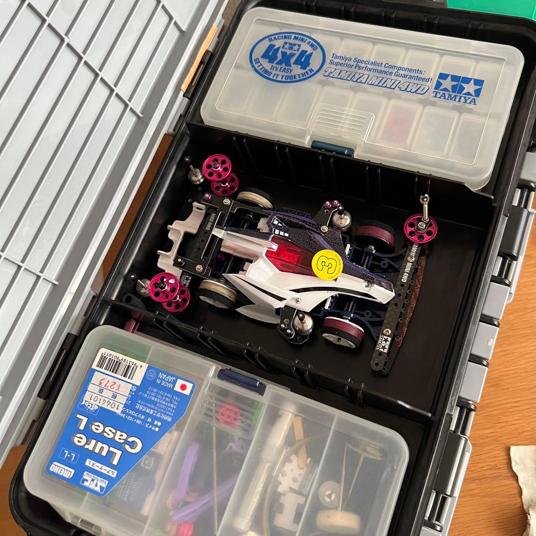 ■激レア　ミニ四駆　ピットボックス