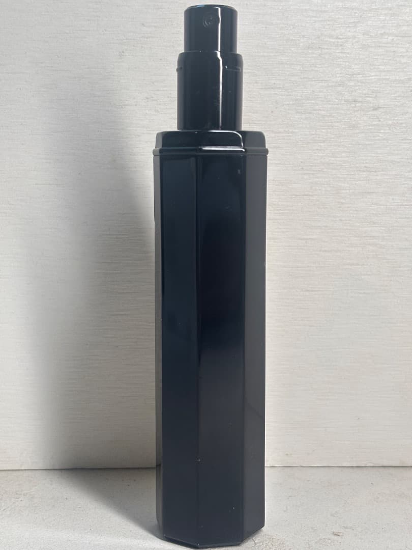 資生堂　ノンブルノワール　オードパルファム60ml 155g定価1.6万円