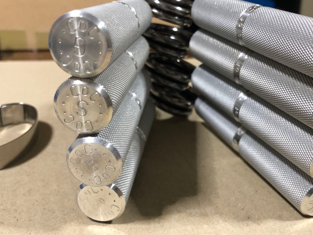 アイアンマインド COCグリッパー 4個セット　　　　握力　ハンドグリッパー