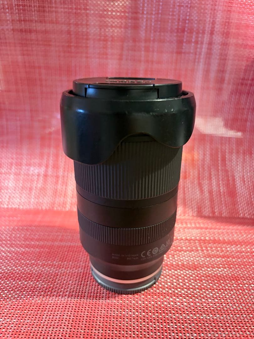 TAMRON 18-300mm F/3.5-6.3 Di III-A Eマウント