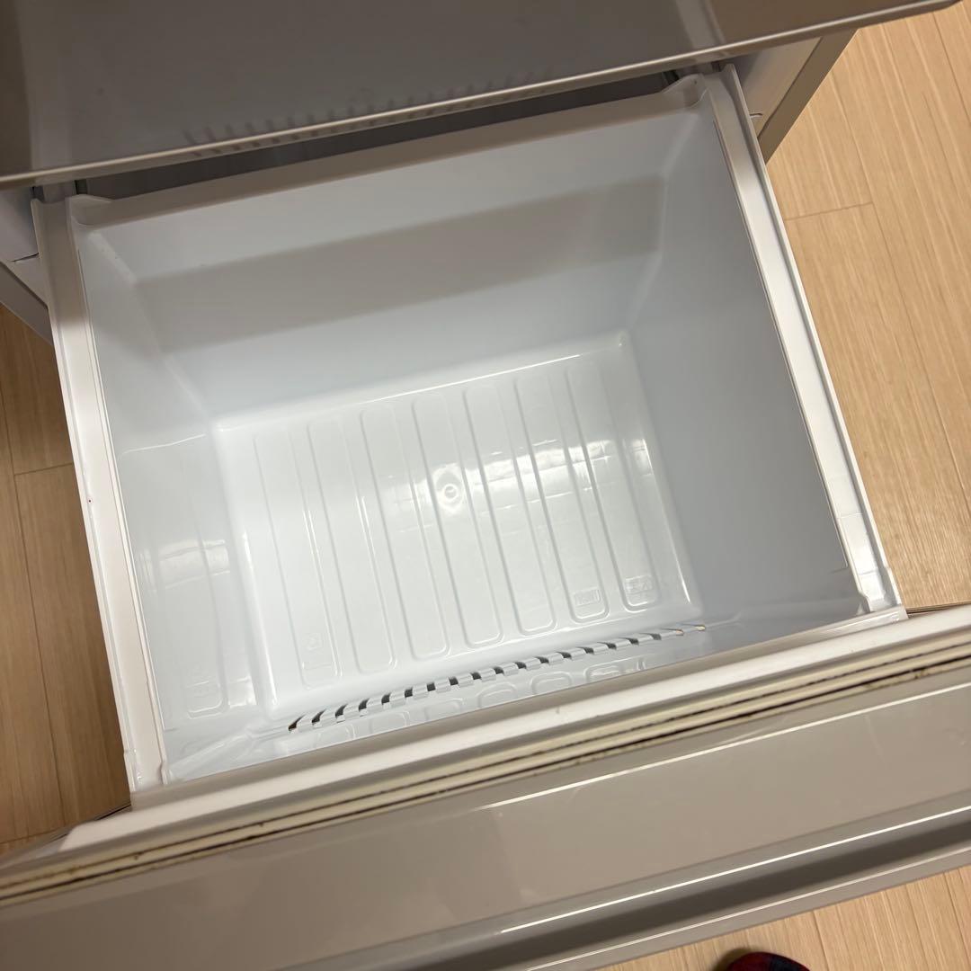 三菱 一人暮らしサイズ　冷凍 冷蔵庫 146L 2ドア 2015年製