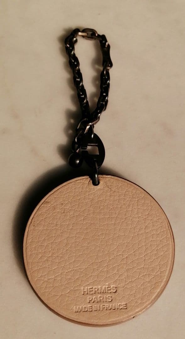 HERMES エルメス 超希少 干支アニマルバッグレザーチャーム 白蛇モチーフ