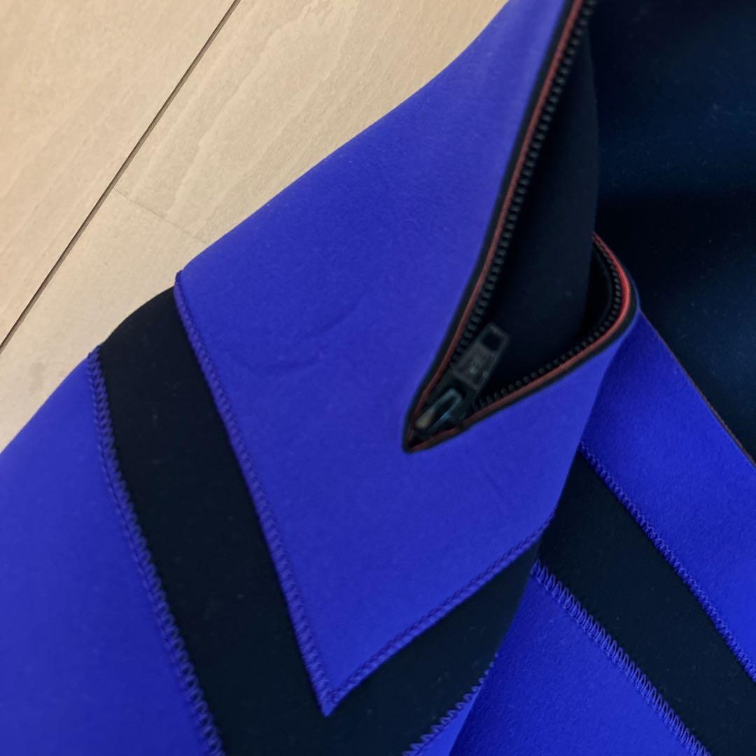 maxim 紫色ショートスリーブウェットスーツ